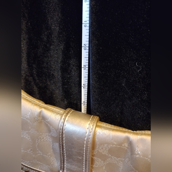 Coach Gold Metallic Signature C Bag - Picture 9 of 9